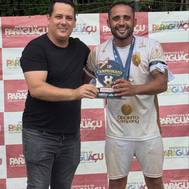 ATLETA DESTAQUE DO CAMPEONATO MUNICIPAL 2025! 🤩🏆👏🏽

Essa premiação vai muito além do troféu. Ela representa tudo o que você entrega em campo: esforço diário, dedicação, intensidade e o apoio dos companheiros. É o reconhecimento de quem se doa de verdade e faz a diferença dentro do time. 👏🏽👏🏽

Parabéns, @de_oliveira10 , pelas conquistas neste campeonato! Esses prêmios refletem seu talento, intensidade, determinação e garra dentro de campo. Que Deus continue te abençoando e te conduzindo a muitas outras conquistas! 🙏🏽⚽🔥

PRÊMIOS: 
🏆 CRAQUE DA FINAL
🏆 DESTAQUE DO CAMPEONATO 
🏆 ARTILHEIRO COM 10 GOLS

Tamo junto, nosso Artilheiro! 🥅⚽️👏🏽